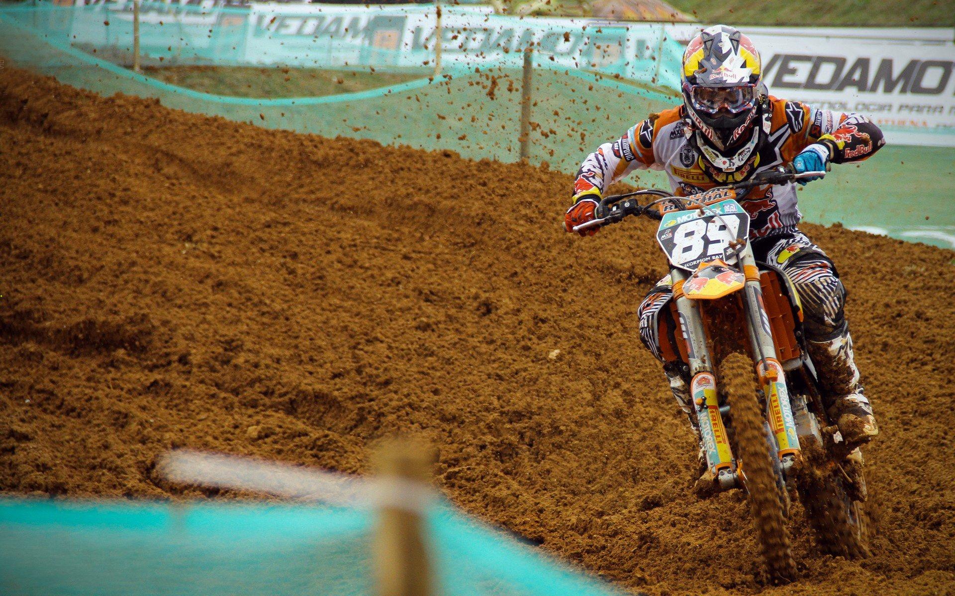 激情对决!曼城德比战上演巅峰对决,蓝月亮险胜红魔