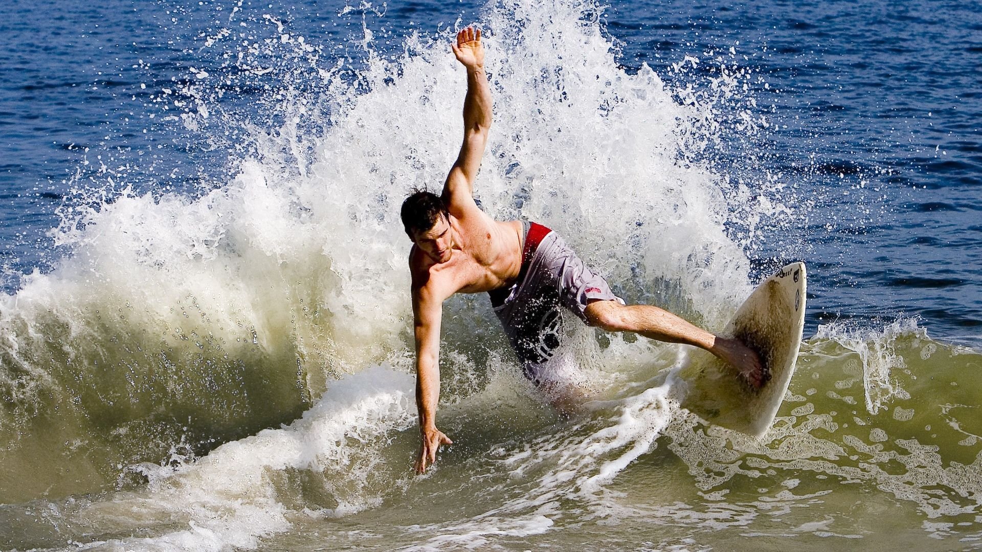 巴黎奥运会倒计时,全球健儿备战正酣,新老面孔同台竞技引期待