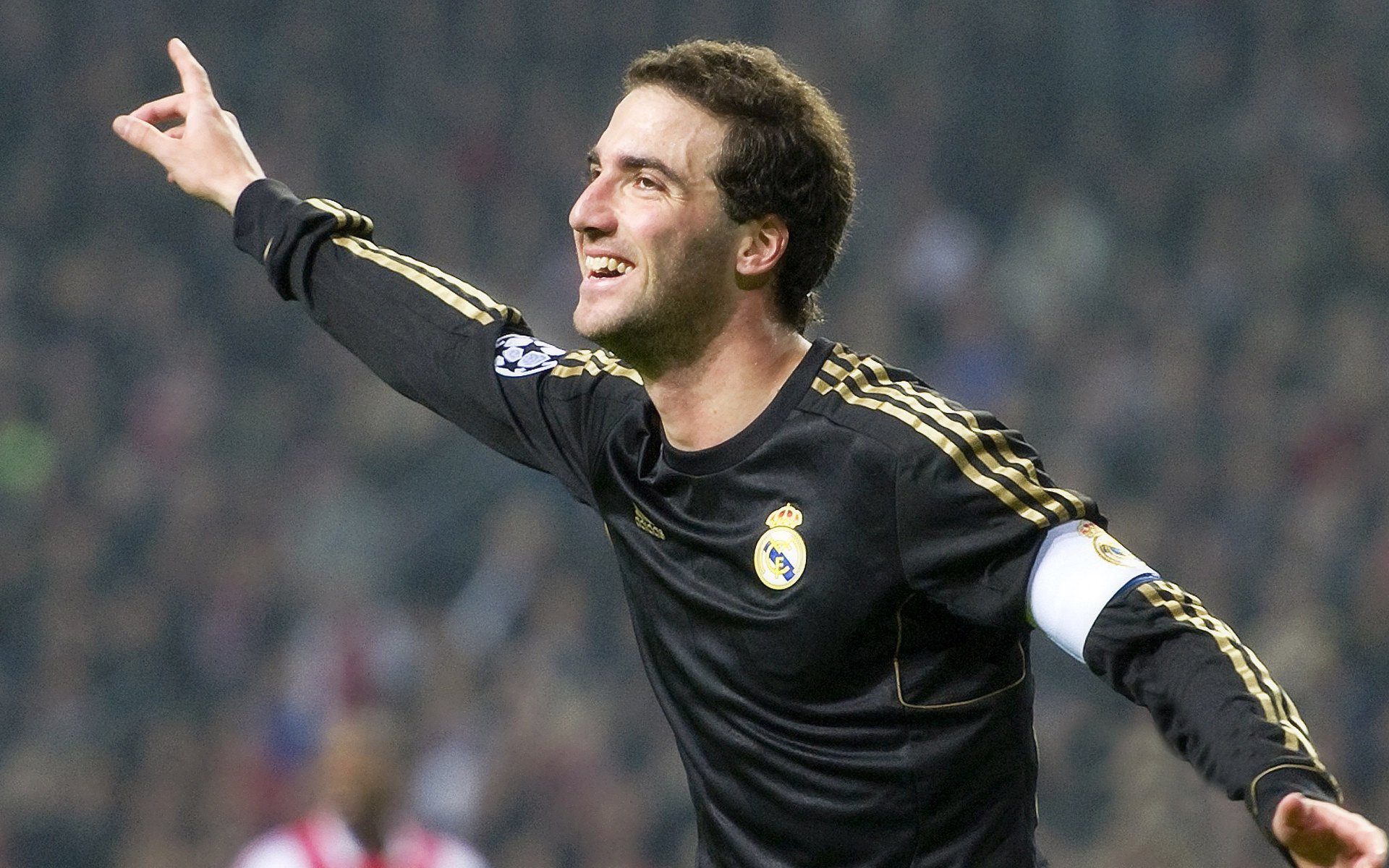 pg模拟器官网_体育外交再谱新篇，中外运动员友谊赛促进文化交